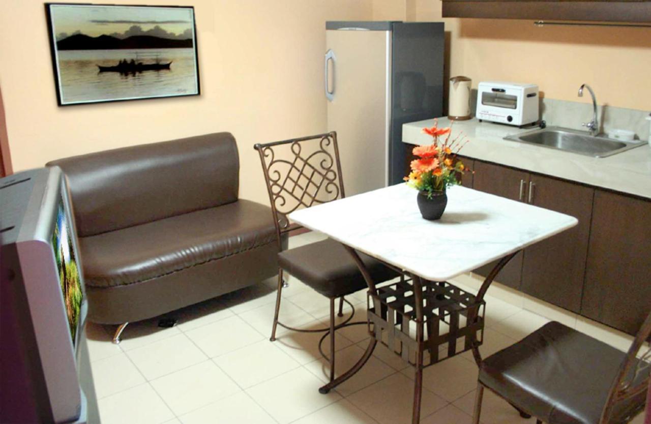 1775 Adriatico Suites Μανίλα Εξωτερικό φωτογραφία