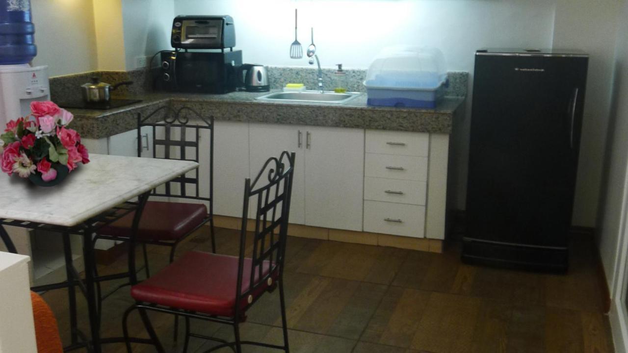 1775 Adriatico Suites Μανίλα Εξωτερικό φωτογραφία